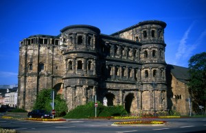 Trier erleben und geeignete Hotels finden 